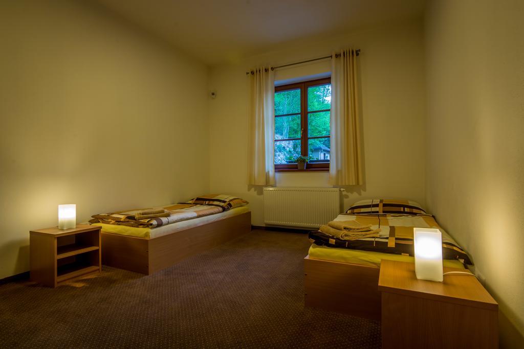 Apartmany Weissov Dom Banská Štiavnica Rom bilde
