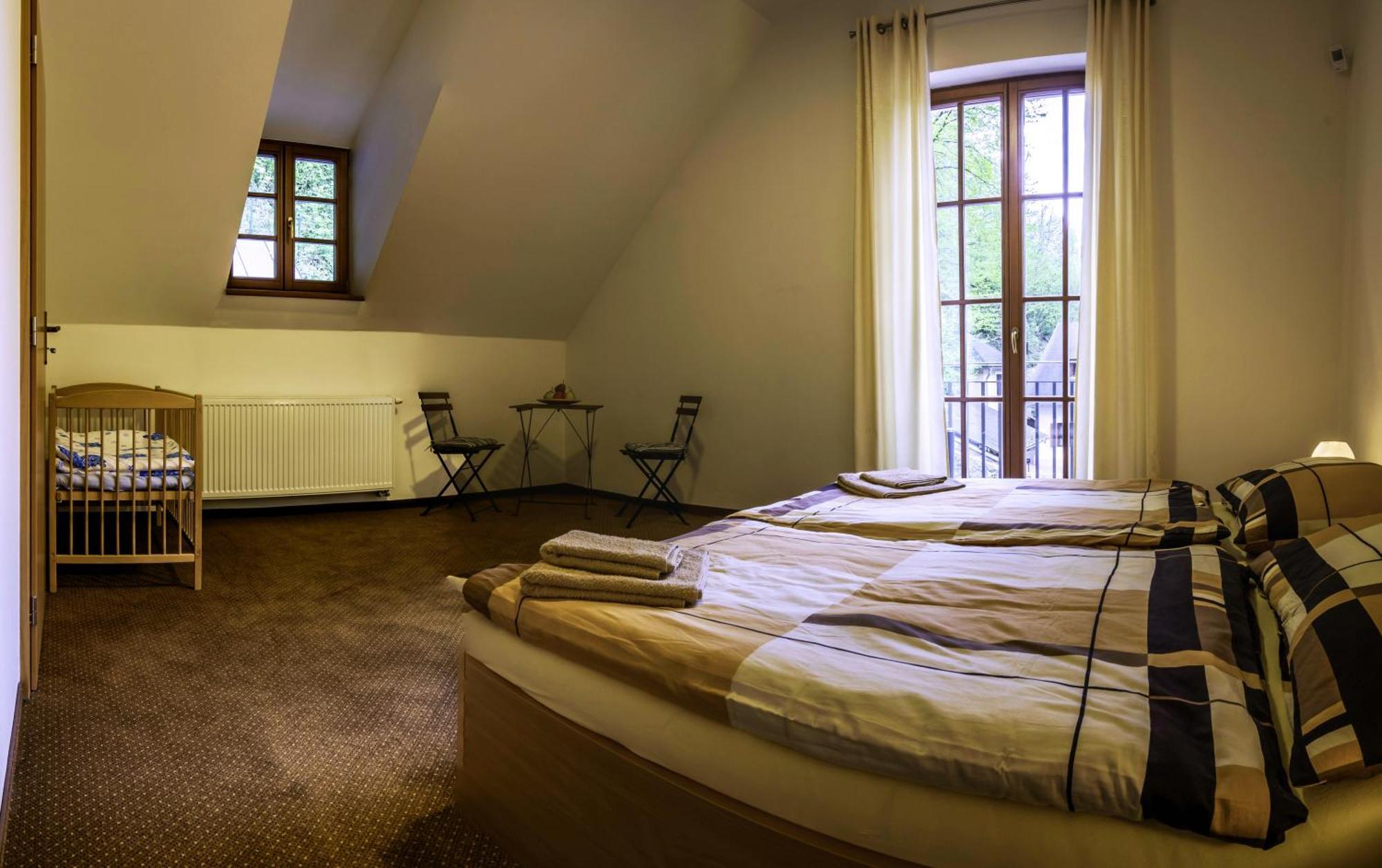 Apartmany Weissov Dom Banská Štiavnica Rom bilde